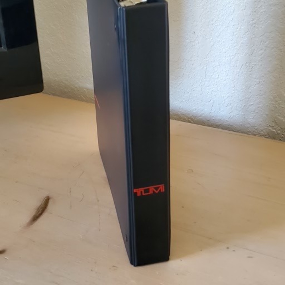 TUMI Black Red Binder Business Career - Picture 3 of 6